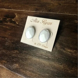 Vintage Inspired Earrings | Earrings | Stud Earrings | Retro